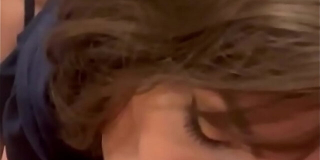 blowjob,milf