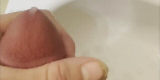 cumshot,shower,solo